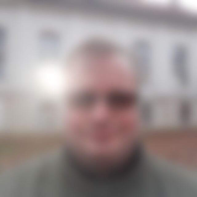 papi (55) aus Heiligendamm