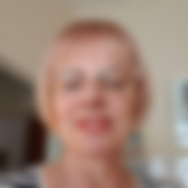 Udette (72) aus Berlin