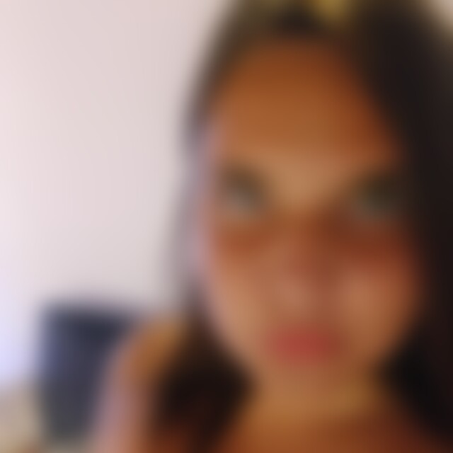 Tasi (29) aus Bielefeld