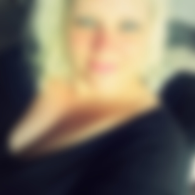 Gremi (48) aus Essen