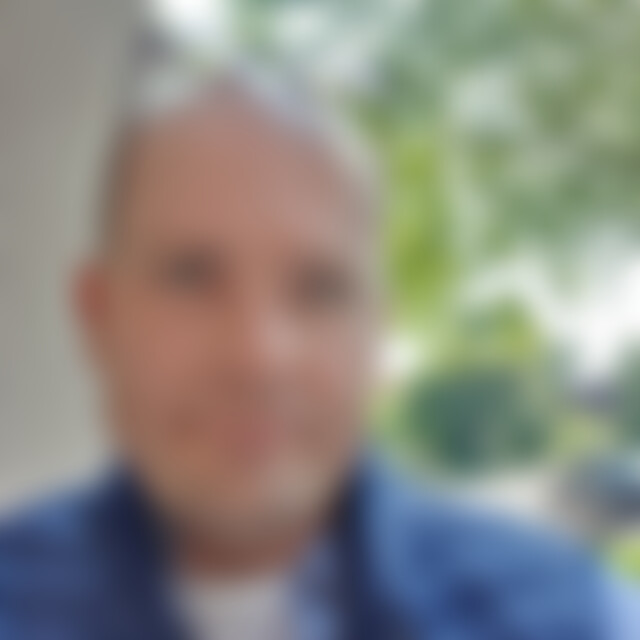 Anton76 (48) aus Lübeck