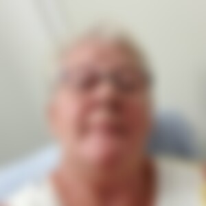 Langefrau (66) aus Neuss