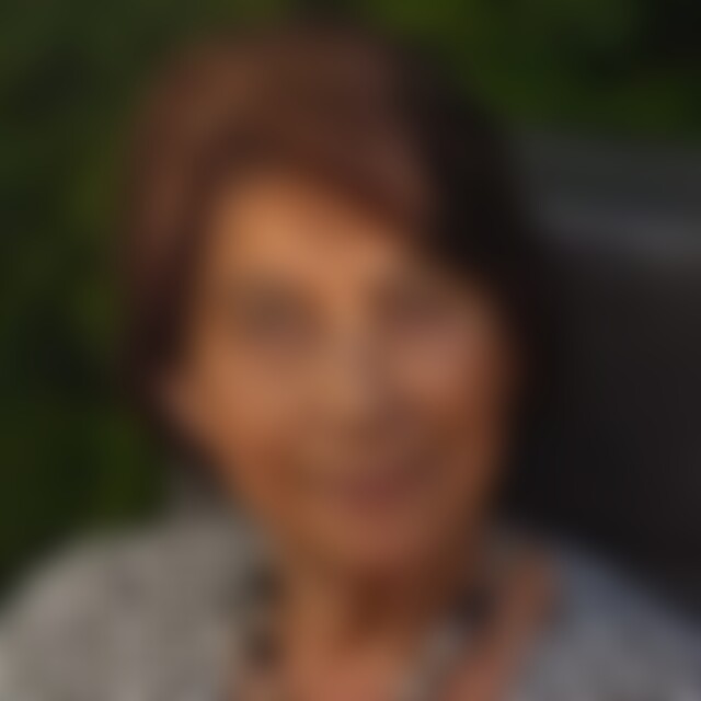 Christinu (77) aus Remscheid