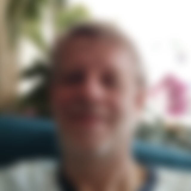 Stevie (57) aus Essen