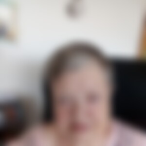 Joni (75) aus Mülheim an der Ruhr